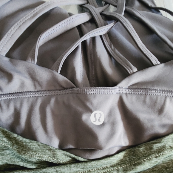 Lululemon blouses - Picture 3 of 5